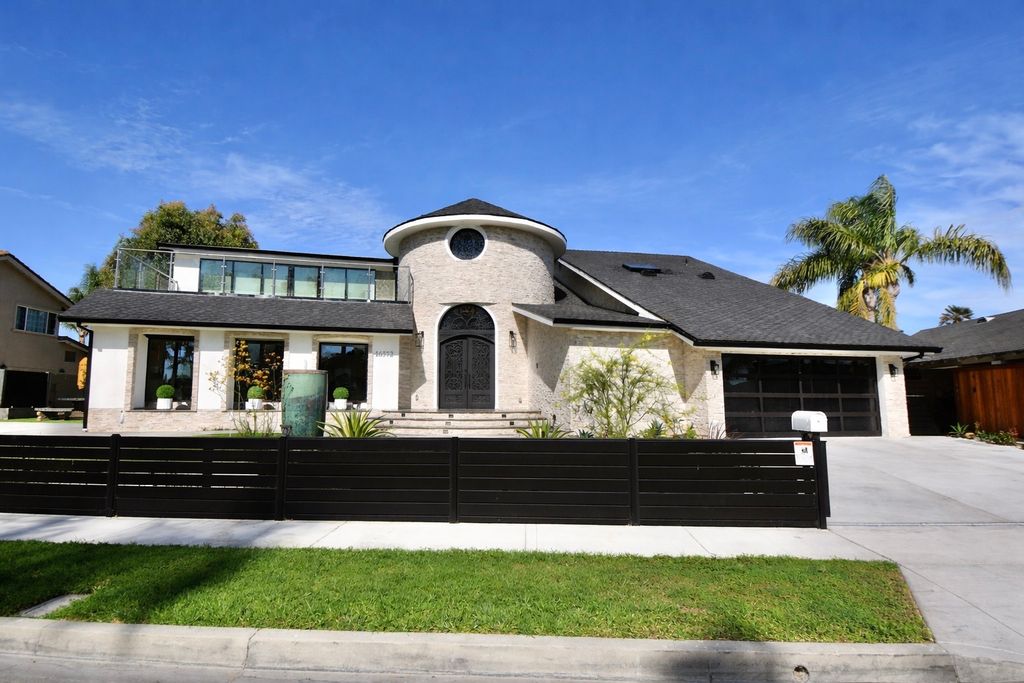 Big Brand-New House 2026 in Coastal Oasis at Huntington Harbour